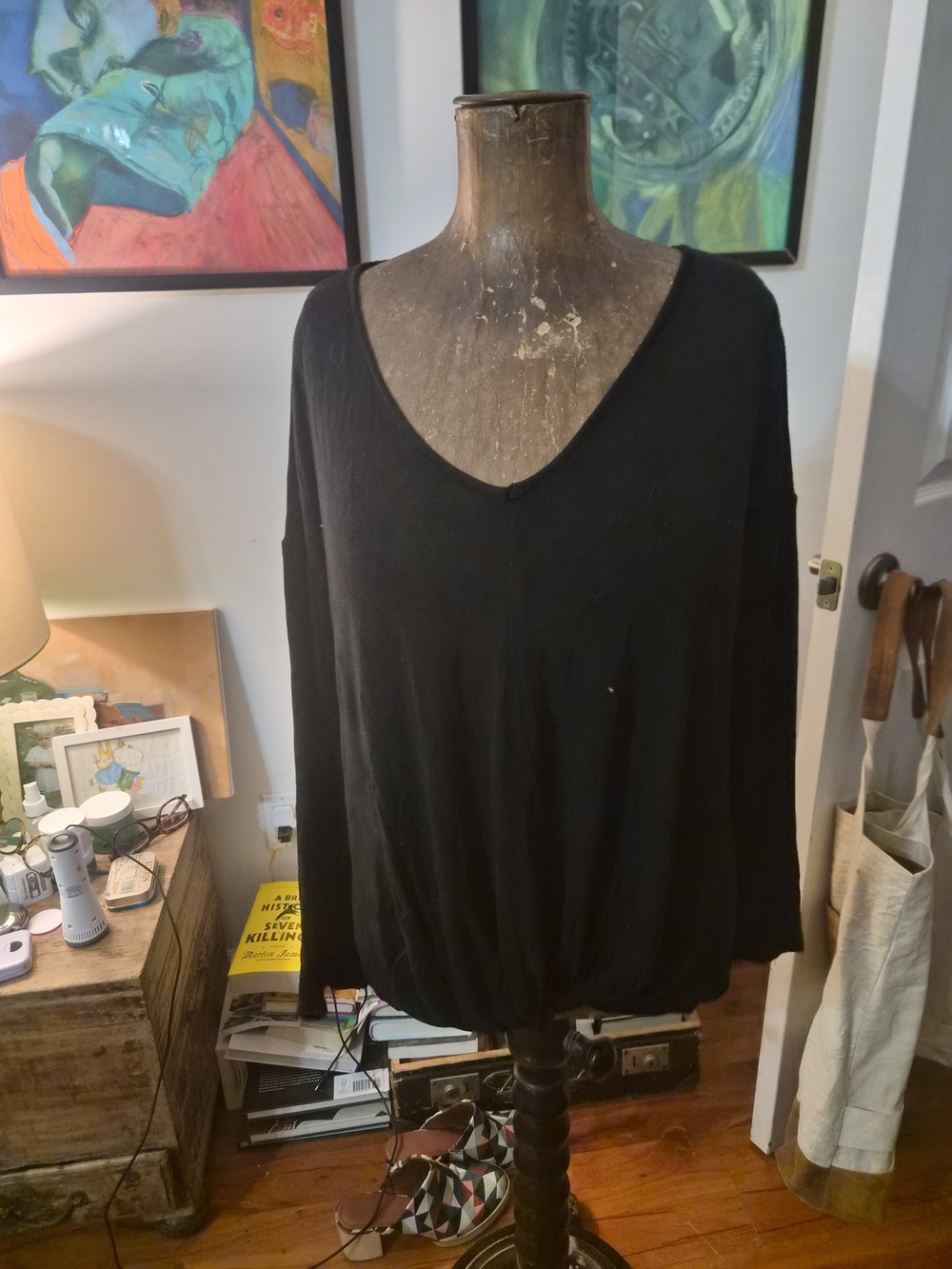 Bordeaux Black V-Neck Long Sleeve Tunic